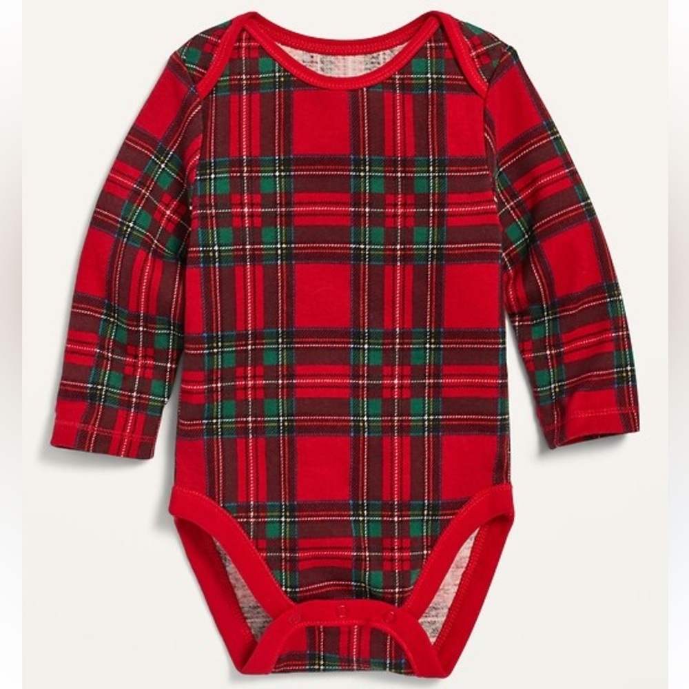 Old Navy onesie baby’s size 3-6 months